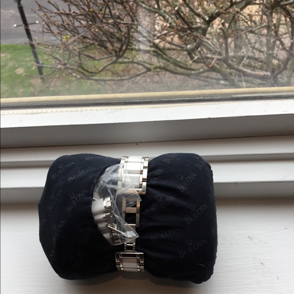 Bulova - Picture 4 of 4